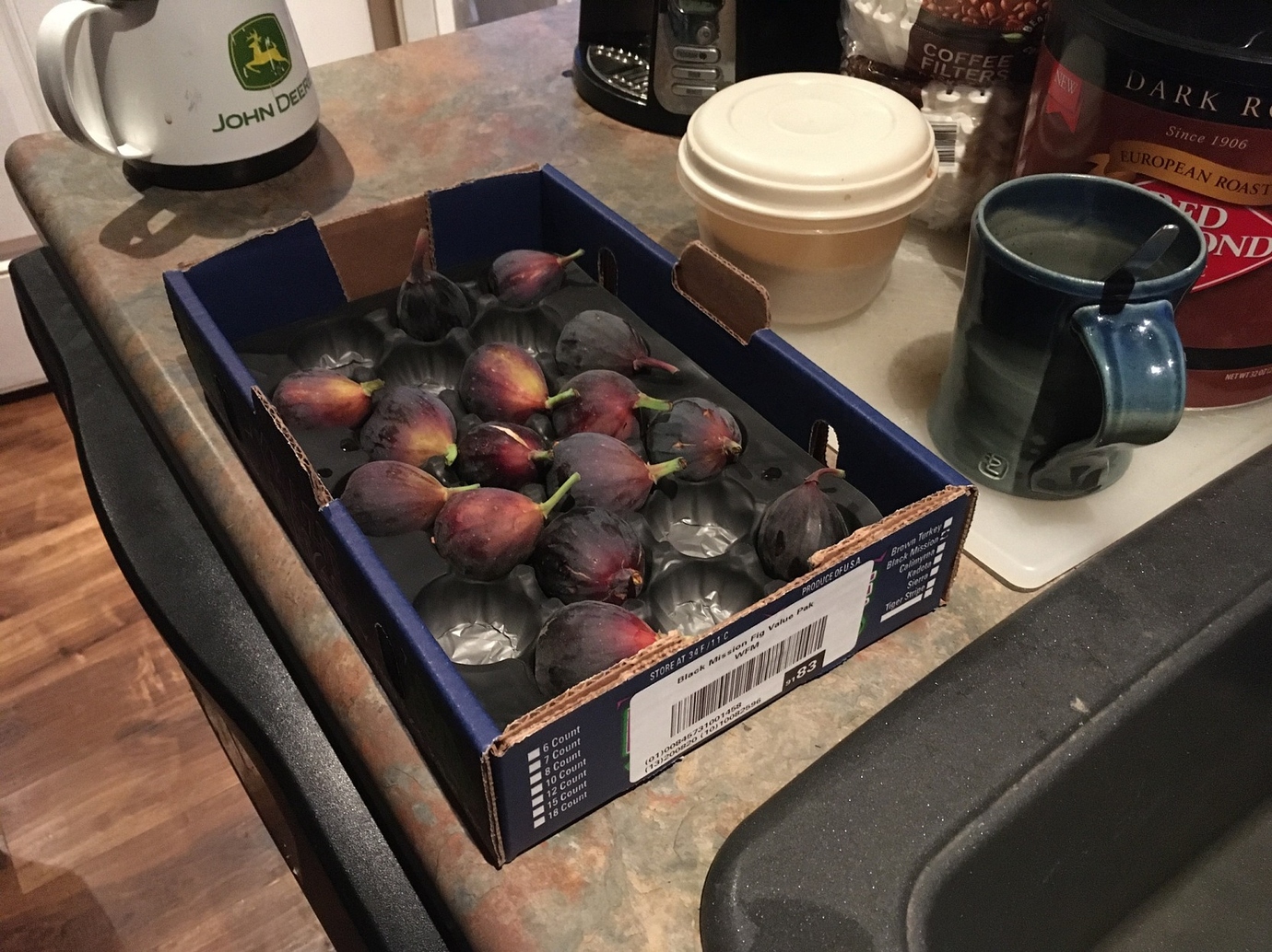Black Mission figs at Jewel/Osco Grocer General Fruit Growing