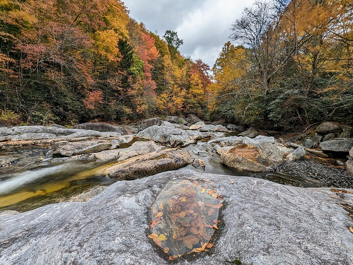 PXL_20231019_161027146.LONG_EXPOSURE-01.COVER