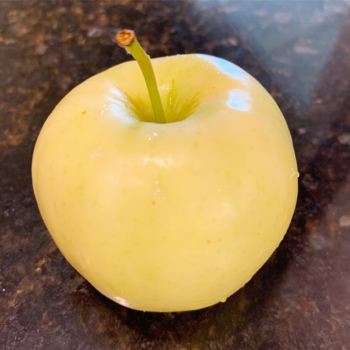 Unusual apples I've found in shops Pictures! Growing Fruit