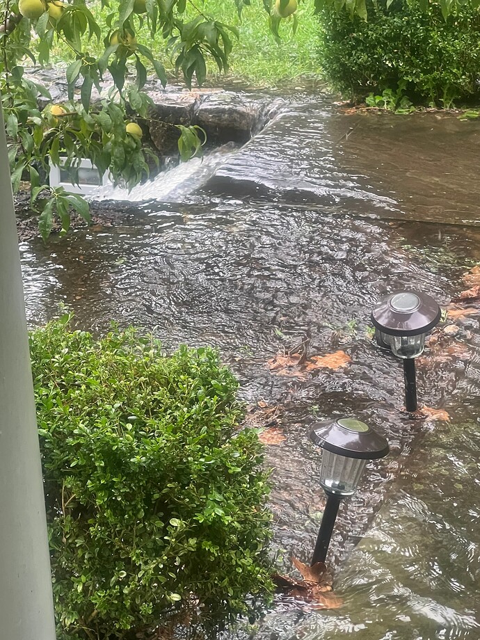 Rain_front_08-18-2024