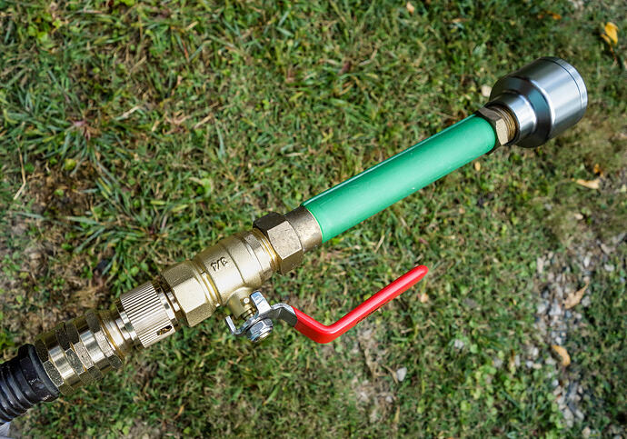 Custom hose nozzle D.D.Teoli Jr. A.C. (1)
