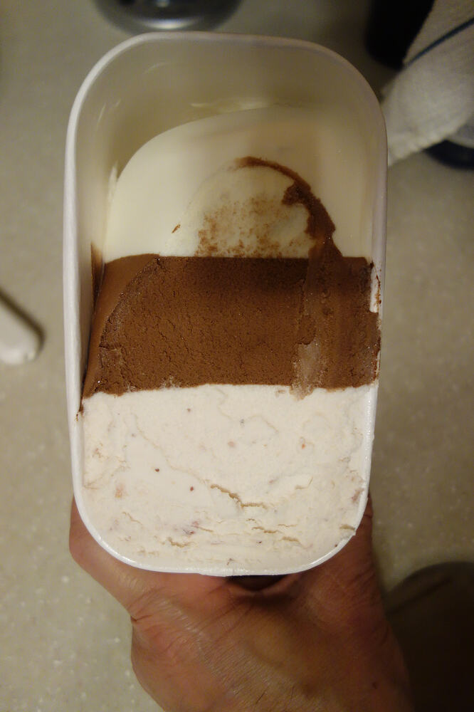 ice cream left out in store was melted and refrozen (1)