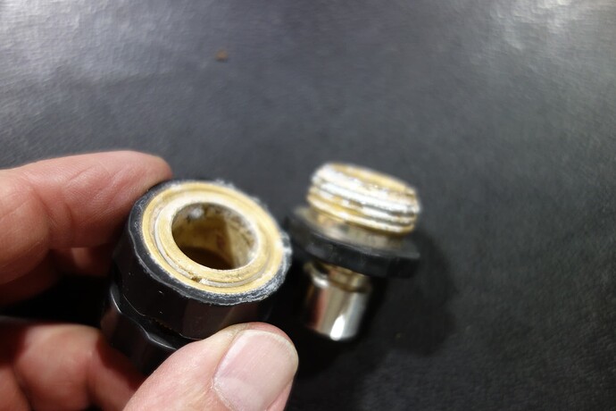 not brass corrosion (3)